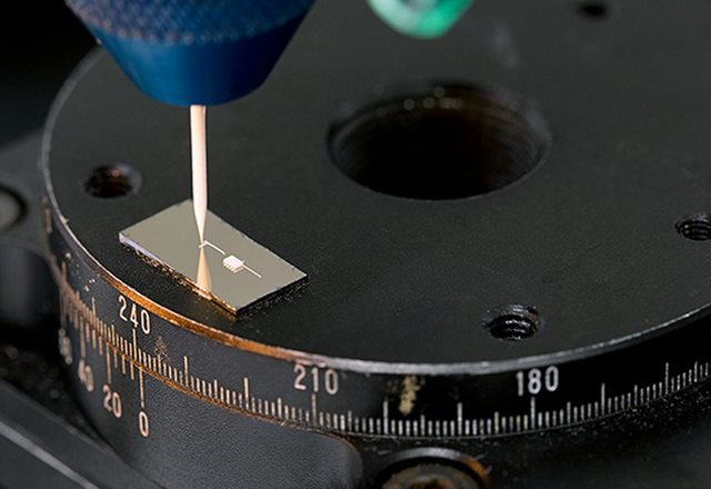 Científicos quieren fabricar baterías microscópicas con impresoras 3D